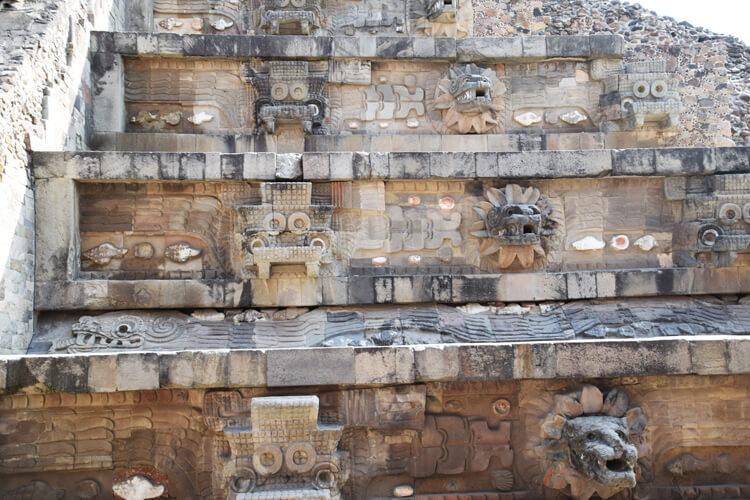 teotihuacan-facade