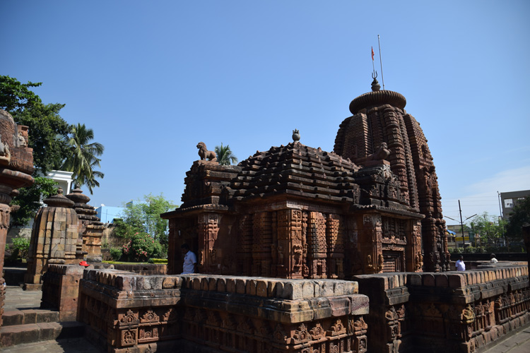 bhubaneswar-temple-2