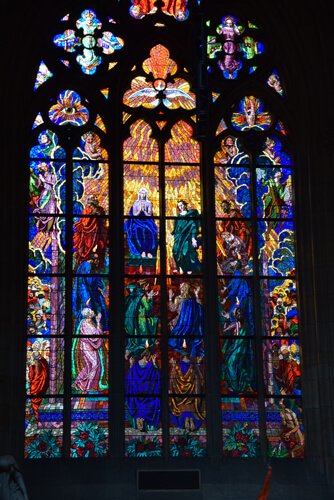 vitraux-cathedrale-saint-guy-2