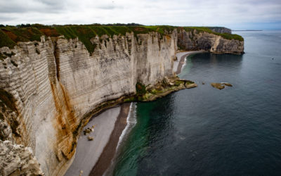 Découvrir les falaises d’Etretat, le plus beau paysage de Normandie
